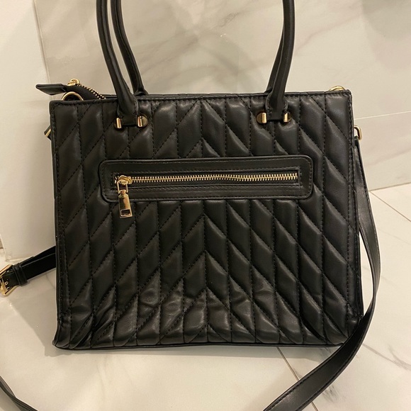 NEW PURSE - Picture 4 of 7